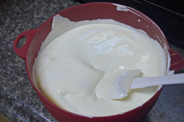 Chocolate and Whipped Peanut Butter Cake Roll by 3GLOL.net