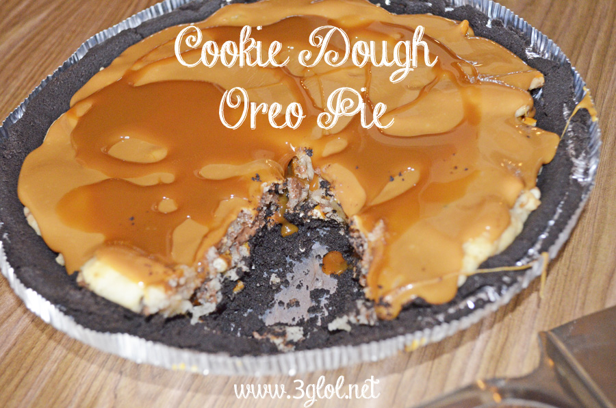 Cookie Dough Oreo Pie 
