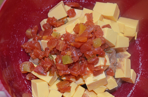 Cheesy Bean Dip by 3GLOL.net