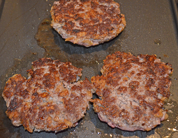 French Fried Onion Burgers by 3GLOL.net