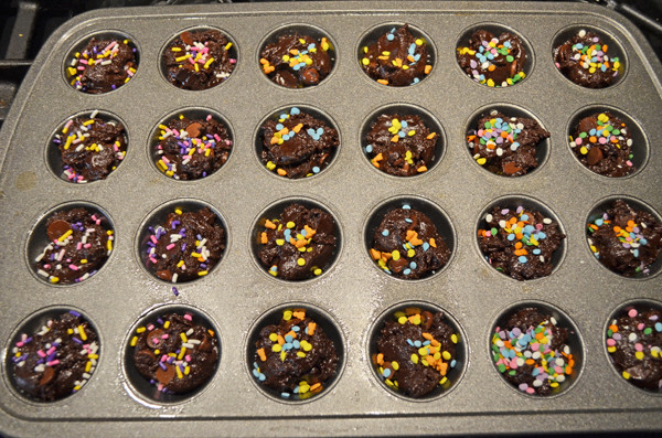 Triple Chocolate Brownie Bites by 3glol.net