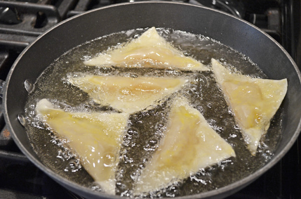 EASY Fried Apple Dumplings by 3glol.net