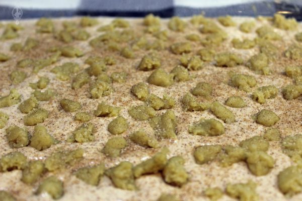 Snickerdoodle Cream Cheese Cookie Bar
