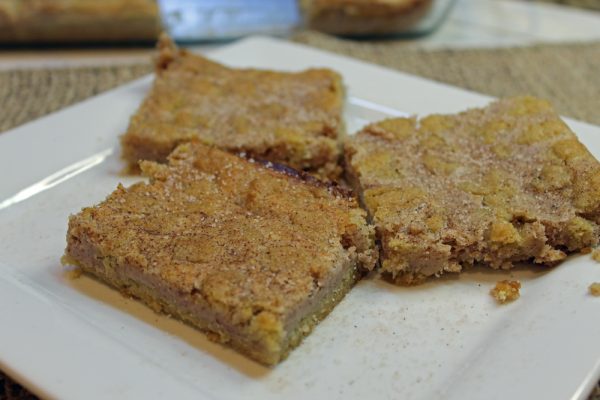 Snickerdoodle Cream Cheese Cookie Bar