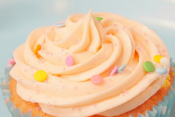 Spring Velvet Cupcakes by 3glol.net